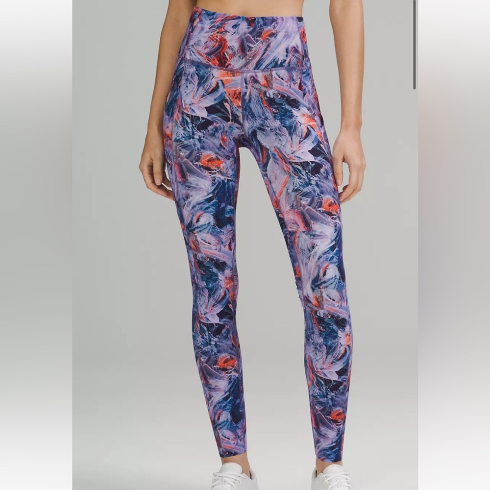 NWT lululemon leggings size 6